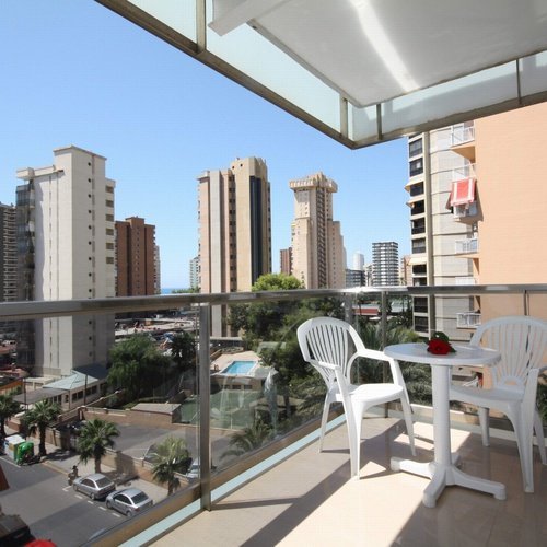 Terraza habitación Hotel Perla Benidorm