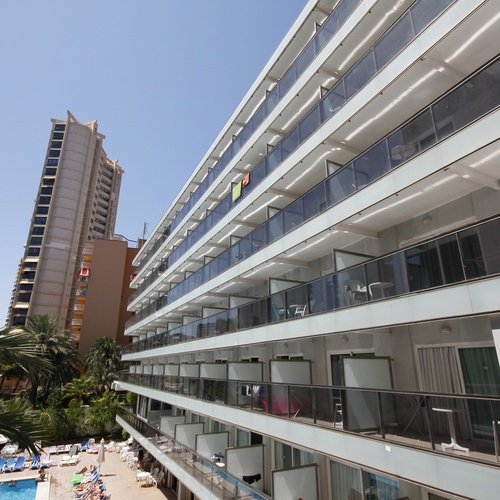 Fachada Hotel Perla Benidorm